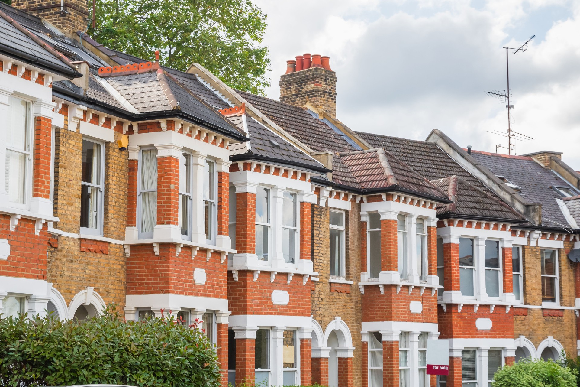Best estate agents West Midlands, low fees